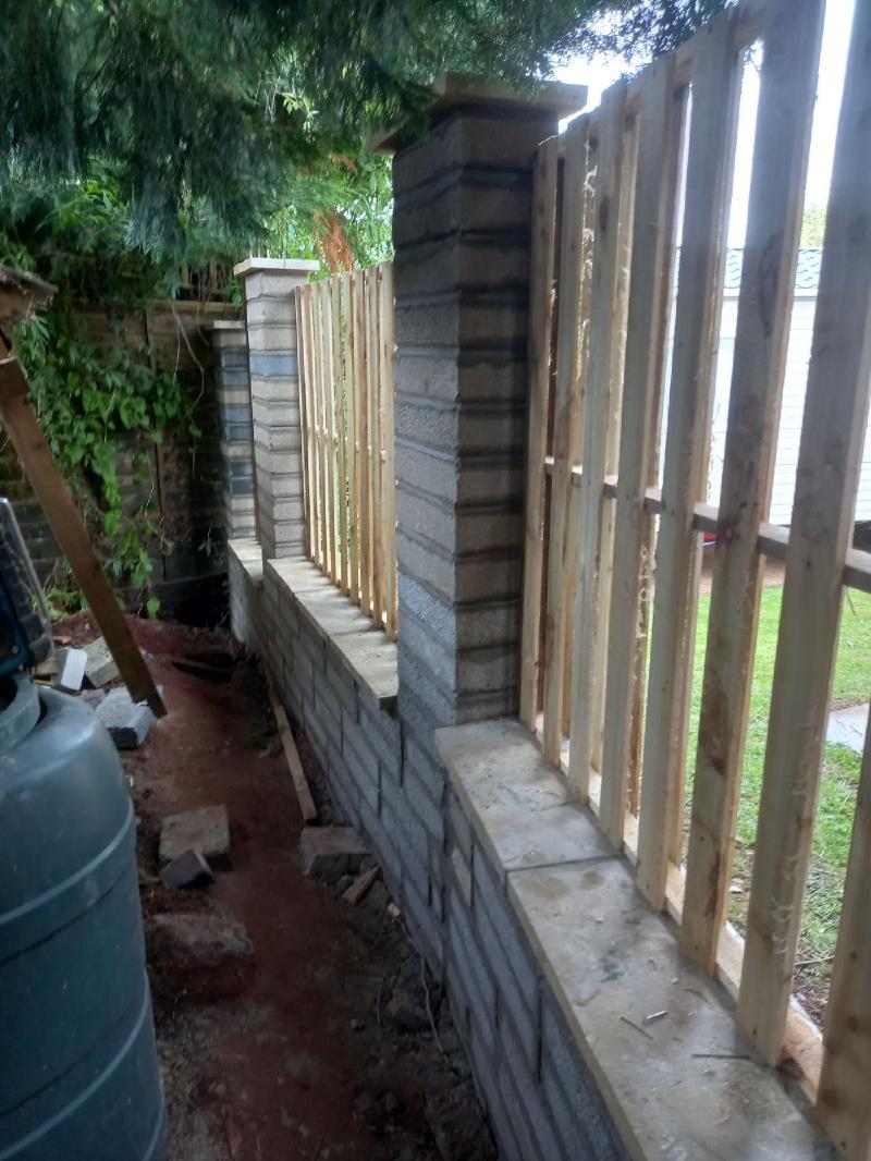 A doglegged wall