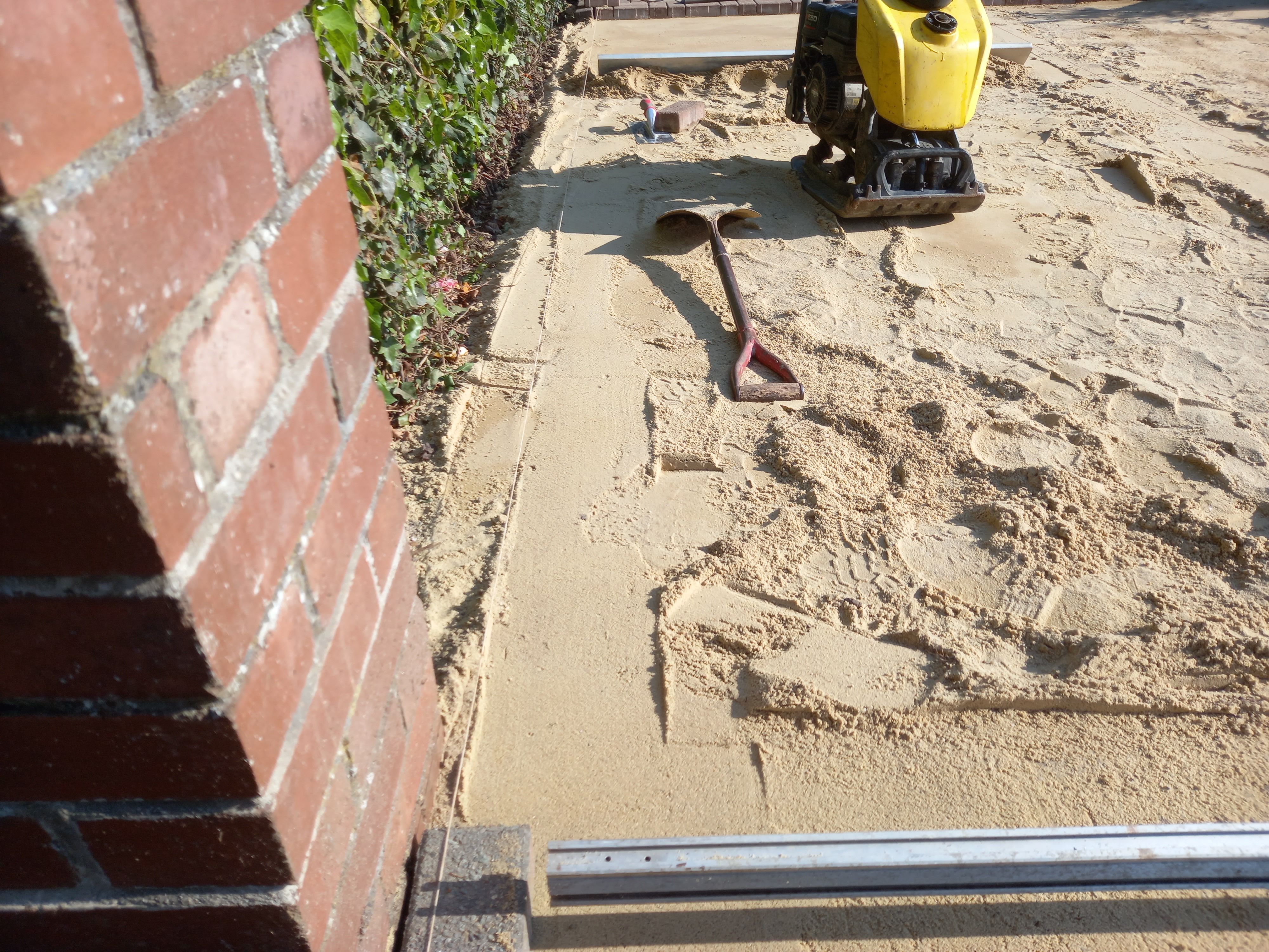 Wacker Plate on sand
