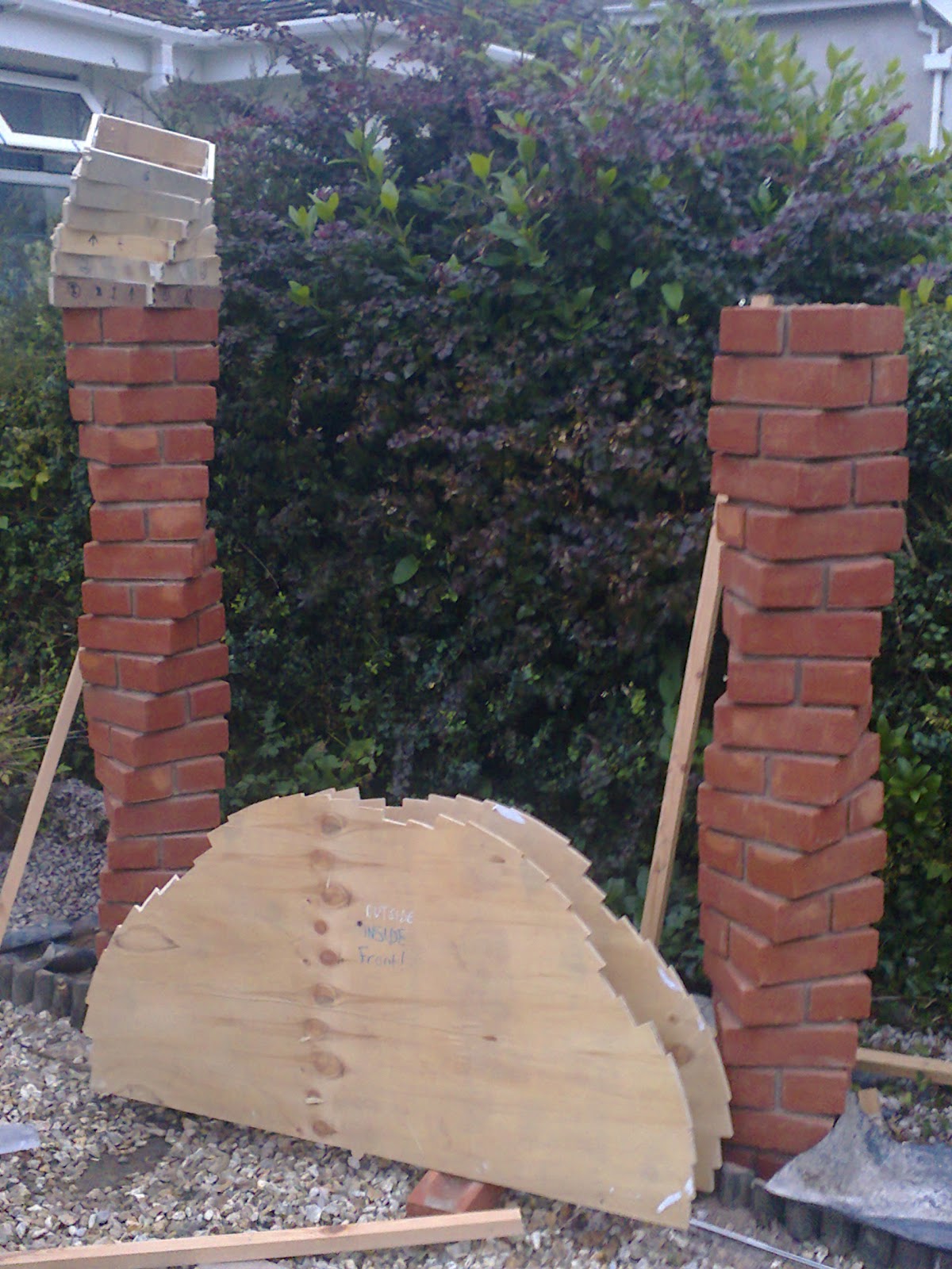 The arch former being assembled